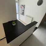 Center And Aquarium Apartment *