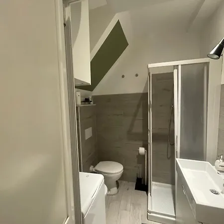 Center And Aquarium *