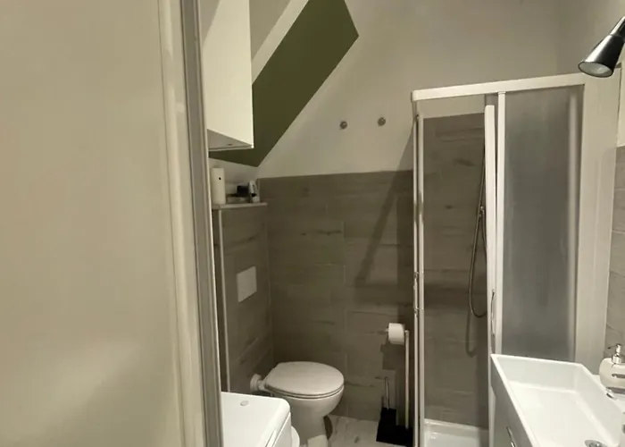 Center And Aquarium *