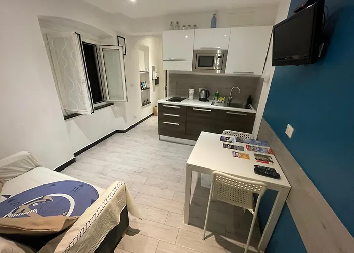 Center And Aquarium *