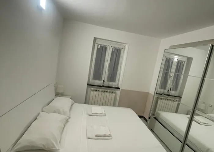 Center And Aquarium *